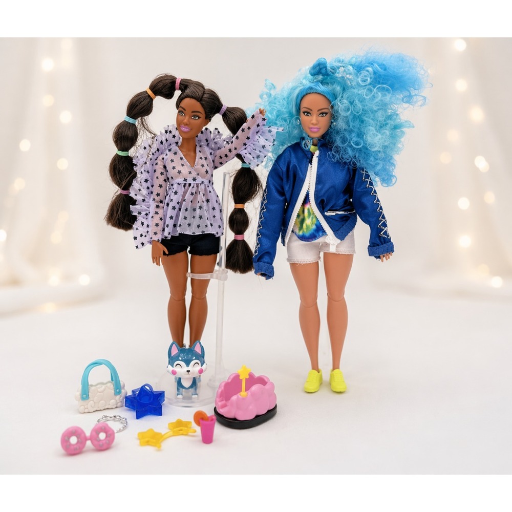 Barbie Extra Doll Lot 2 AA & Blue Hair Articulated Missing Hand GRN30 Mattel